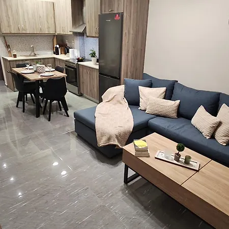 Elenis Apartamento *