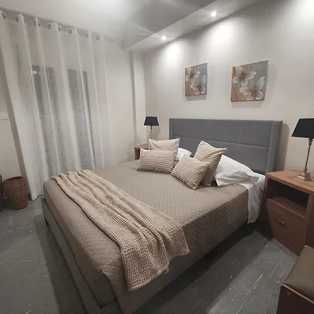 Apartamento Elenis *